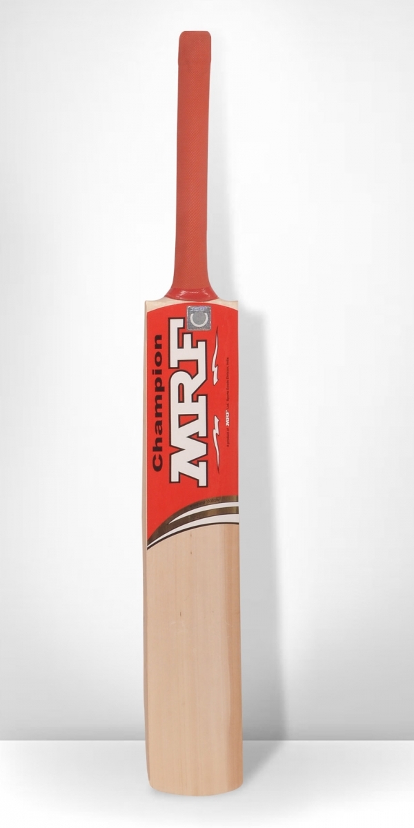 MRF Kashmir Willow Champion